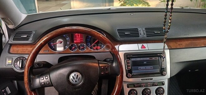 Volkswagen Passat-3