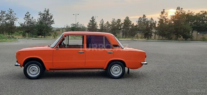 LADA (VAZ) 21011-18