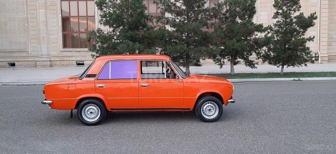 LADA (VAZ) 21011-20