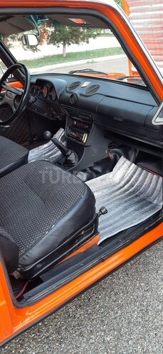 LADA (VAZ) 21011-10