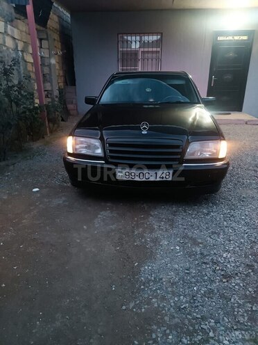 Mercedes C 230-1