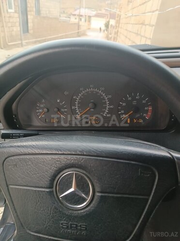 Mercedes C 230-8