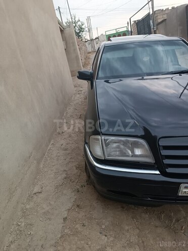 Mercedes C 230-7