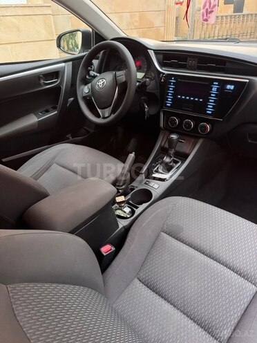 Toyota Corolla-9