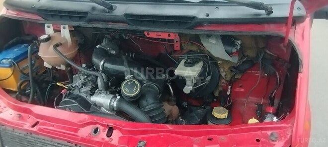 Ford Transit-4