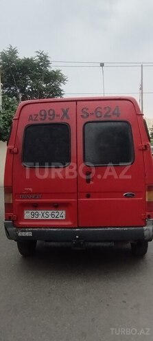 Ford Transit-8