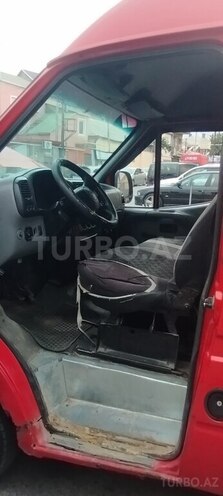 Ford Transit-12