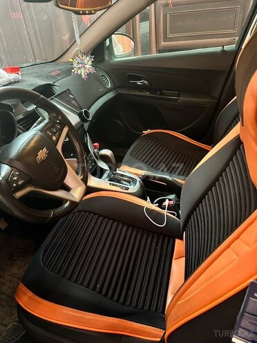 Chevrolet Cruze-3