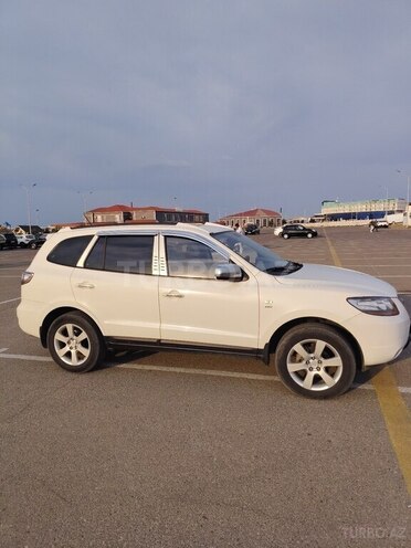 Hyundai Santa Fe-6