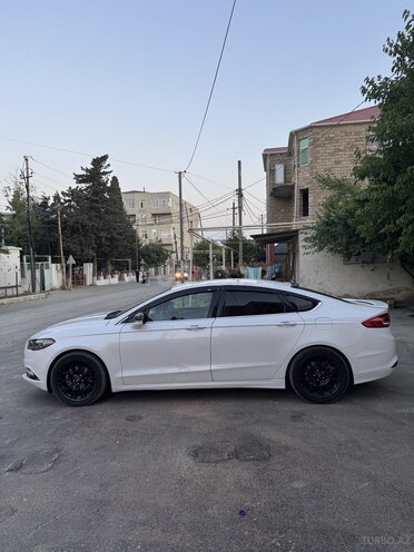 Ford Fusion (North America)-3
