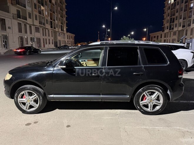 Volkswagen Touareg-2