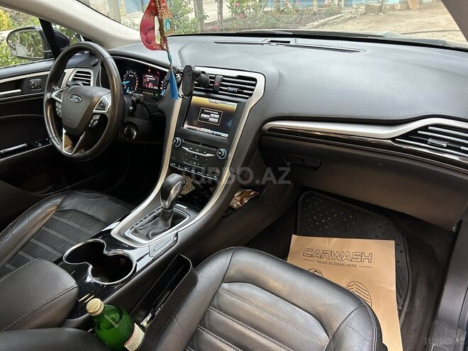 Ford Fusion (North America)-16