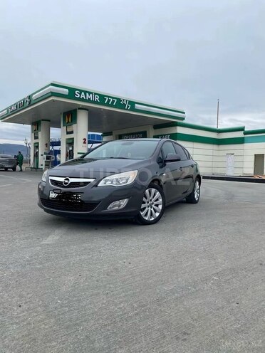 Opel Astra-1