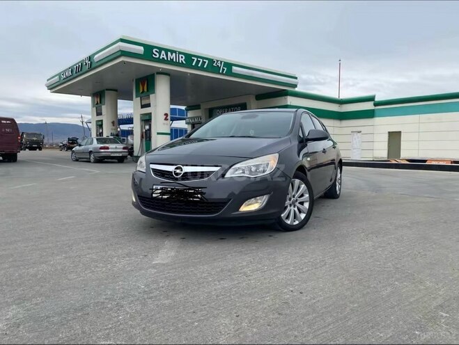 Opel Astra-13