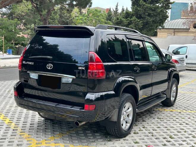 Toyota Land Cruiser Prado-5