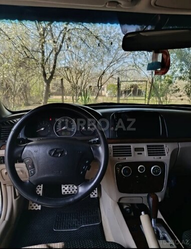 Hyundai Sonata-7