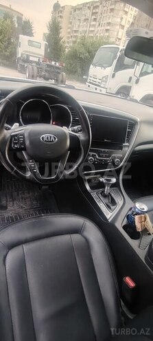 Kia Optima-5