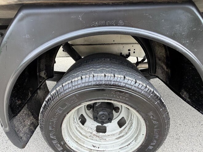 Ford Transit-8