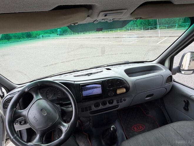 Ford Transit-3