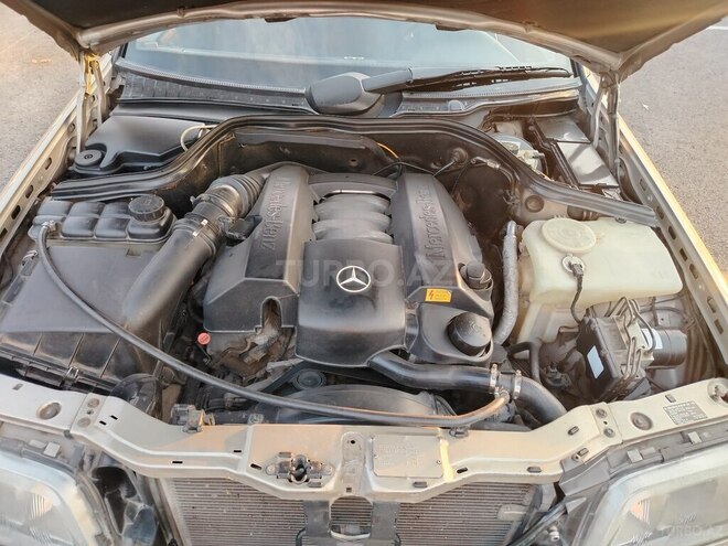 Mercedes C 240-3