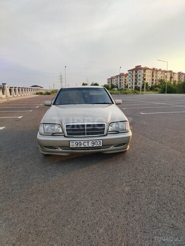 Mercedes C 240-1