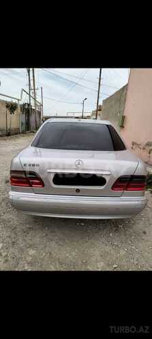 Mercedes E 280-20