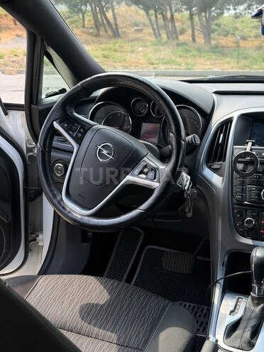 Opel Astra-7