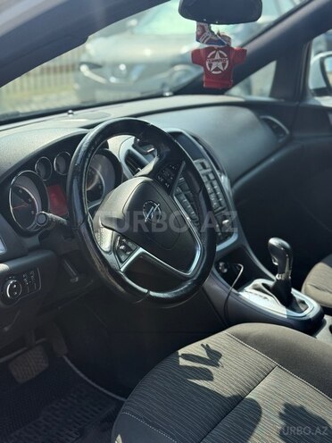 Opel Astra-9