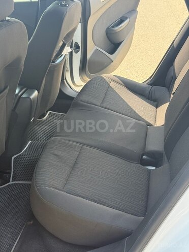 Opel Astra-13
