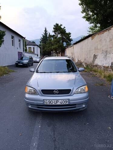 Opel Astra-2