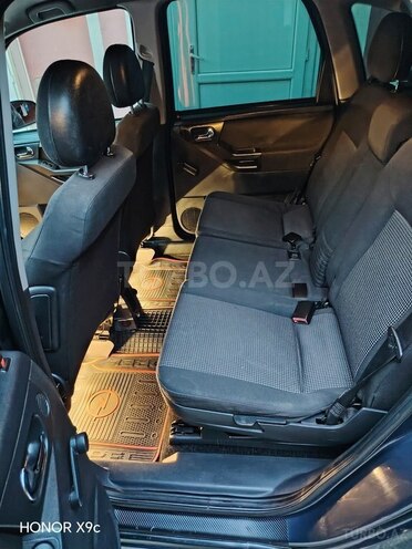 Opel Meriva-11