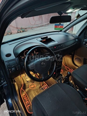 Opel Meriva-6