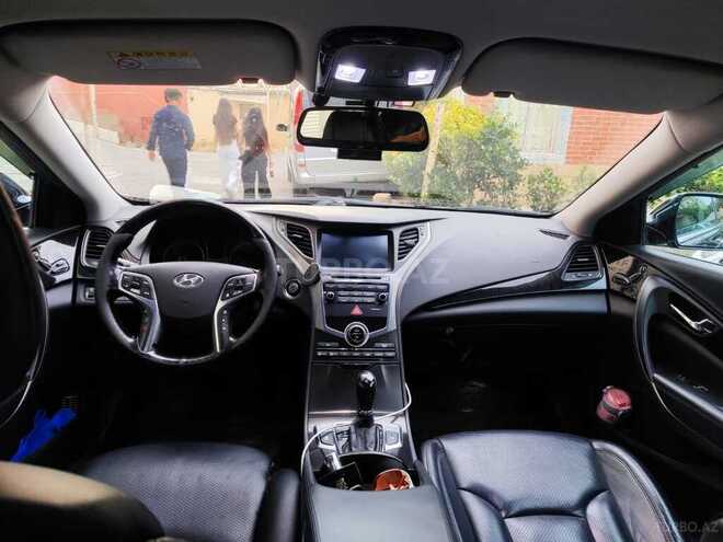 Hyundai Grandeur-5
