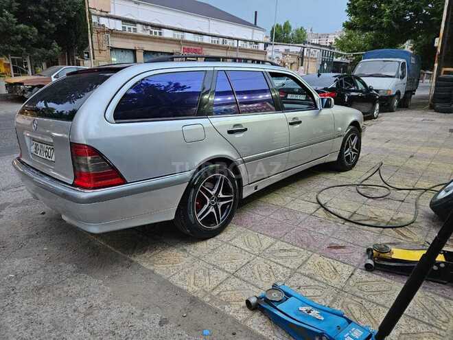 Mercedes C 200-4