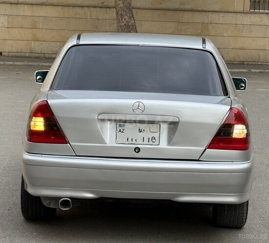 Mercedes C 200-3