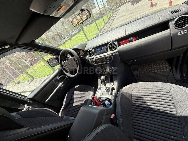 Land Rover Discovery-6