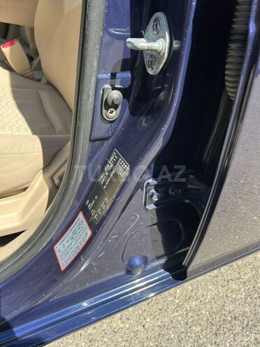 Hyundai Accent-15