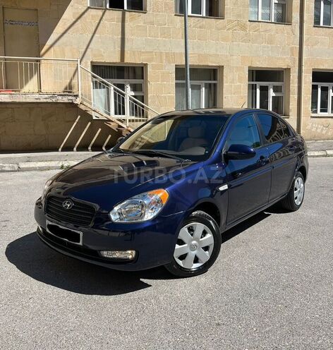 Hyundai Accent-1