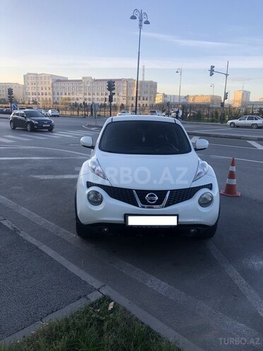 Nissan Juke-5