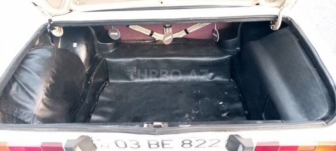 LADA (VAZ) 2106-6