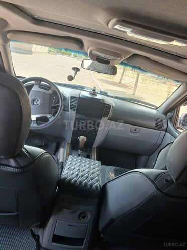 Kia Sorento-10