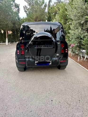 Land Rover Defender-2