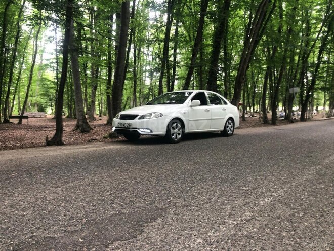 Daewoo Gentra-3