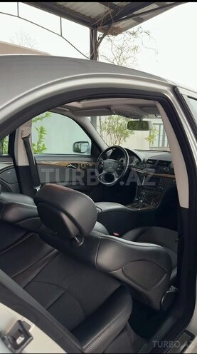 Mercedes E 220-6