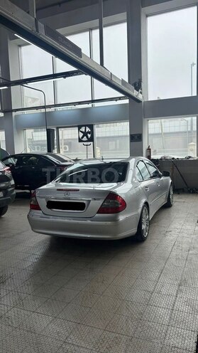 Mercedes E 220-3