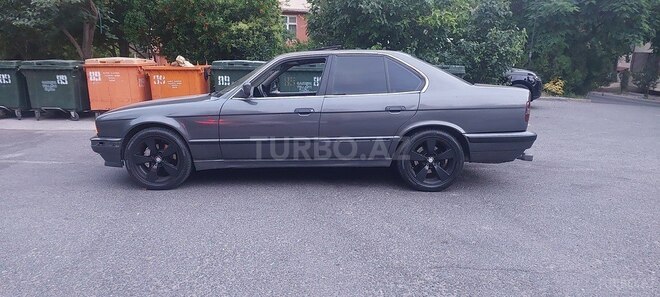 BMW 525-2