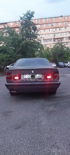 BMW 525-4