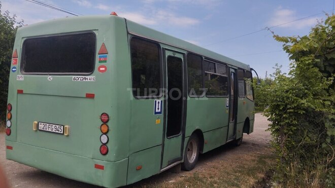 Isuzu Bogdan-7