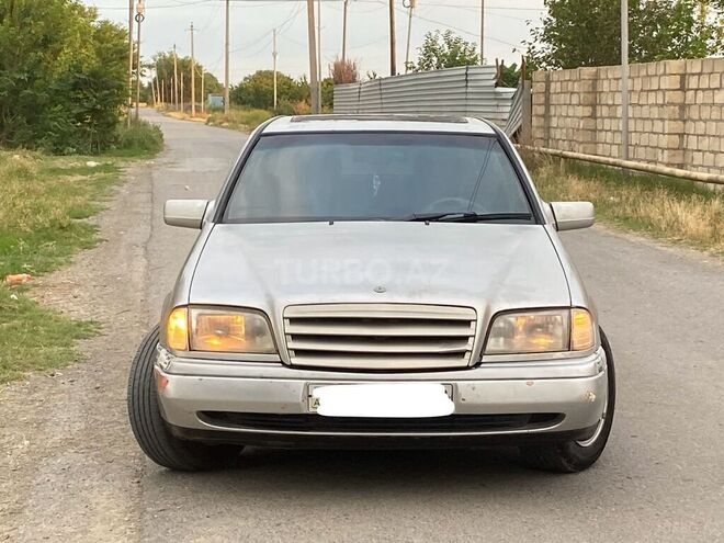 Mercedes C 180-9