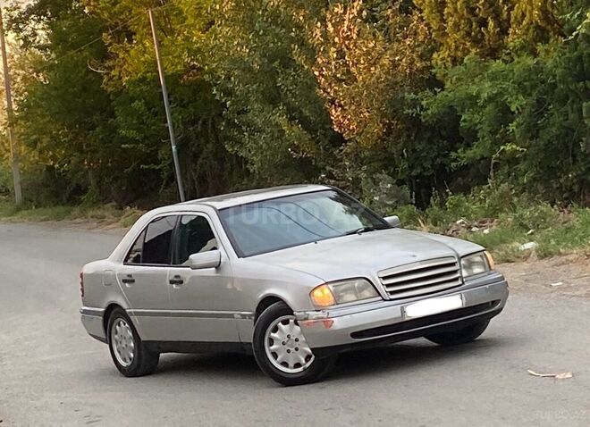 Mercedes C 180-17